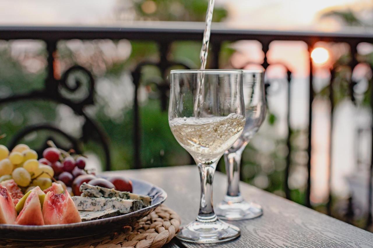 Orraon Lux Aparts Preveza Buitenkant foto