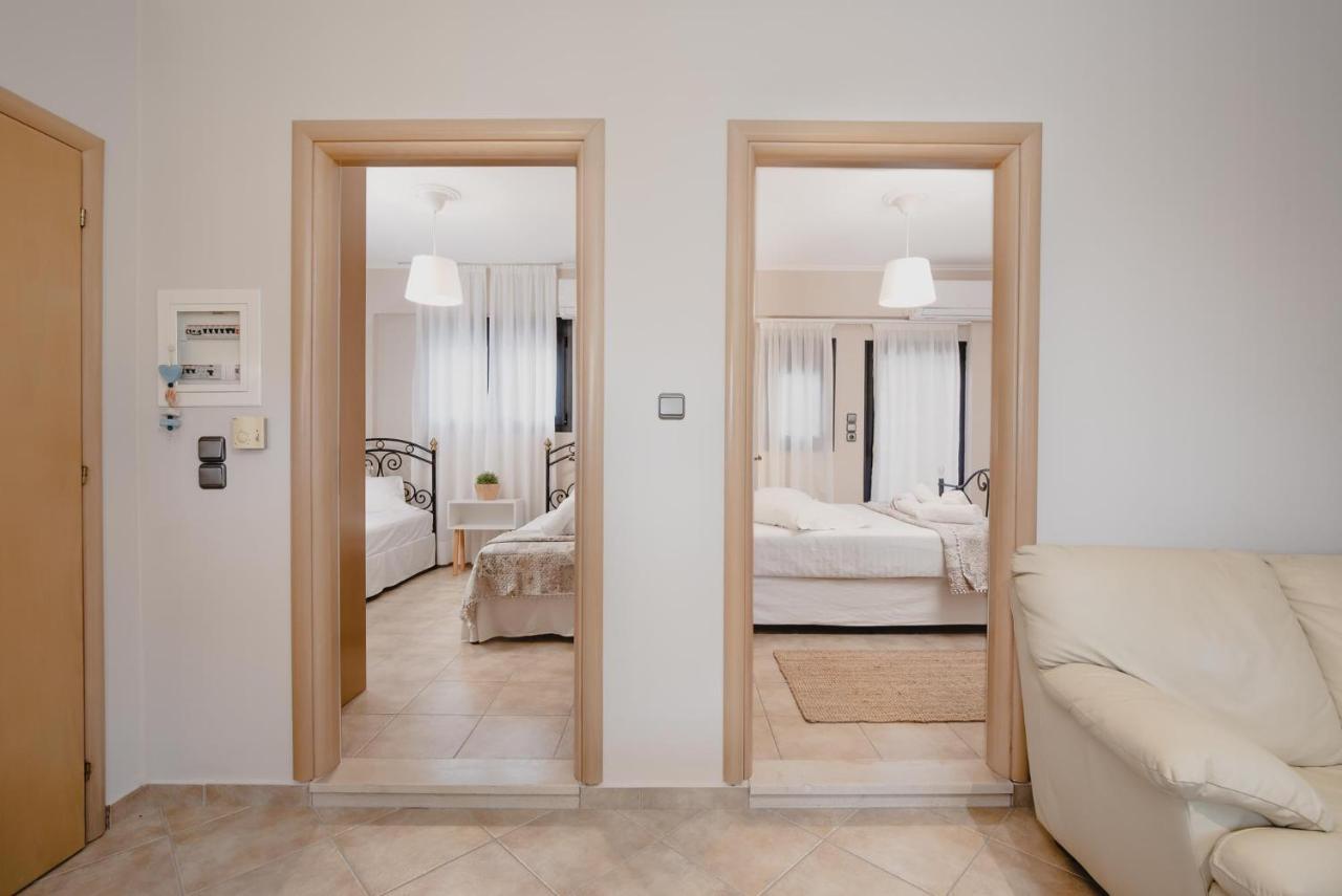 Orraon Lux Aparts Preveza Buitenkant foto