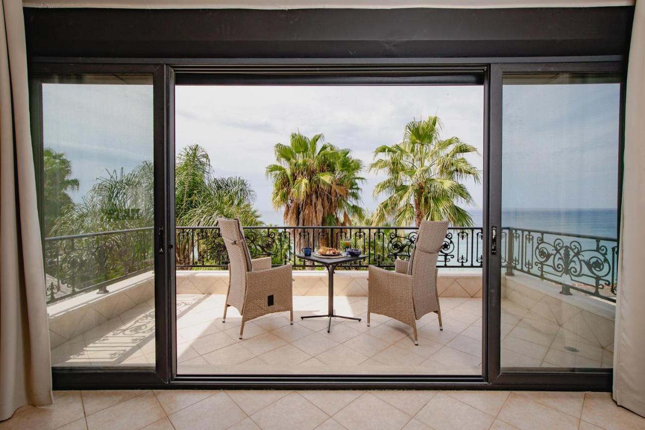 Orraon Lux Aparts Preveza Buitenkant foto