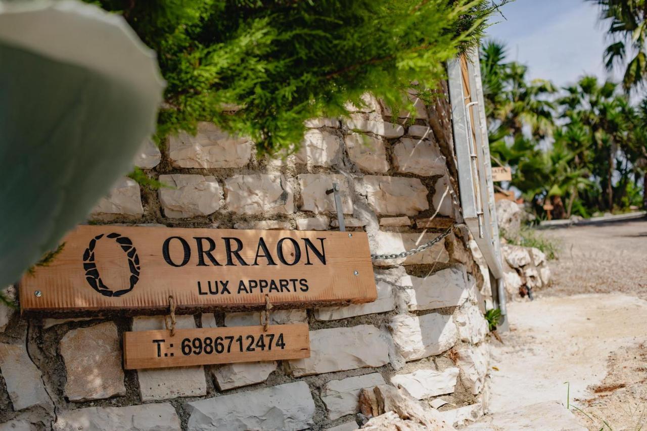 Orraon Lux Aparts Preveza Buitenkant foto